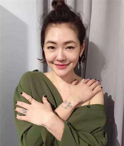 直播吃瓜小s,揭秘娱乐圈幕后故事